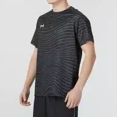 Under Armour T