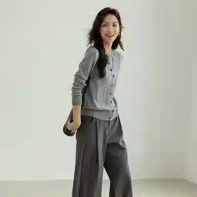 【dme】 纯色圆领套头假两件长袖针织衫 女款 灰色