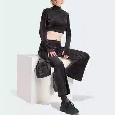 adidas originals Velvet Crop Top LogoT