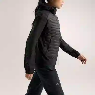 Arcteryx Cerium Hybrid Hoody Logo