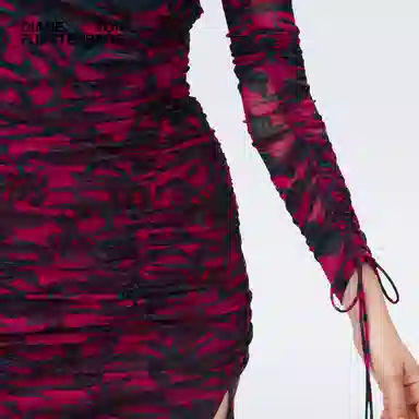 DIANE VON FURSTENBERG V