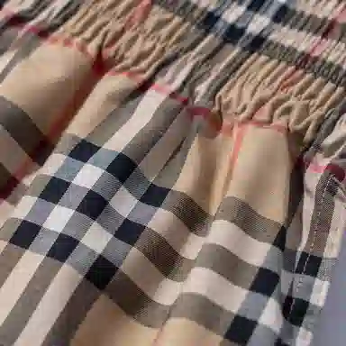 Burberry Shorts Beige