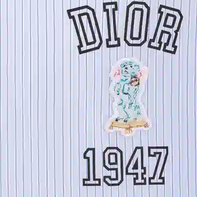 DIOR