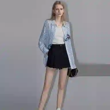 【dme】 休闲宽松长袖衬衫 女款 浅蓝