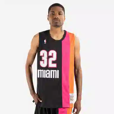 Mitchell Ness NBA SW 05 32