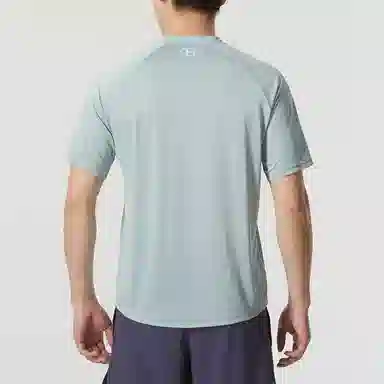 Under Armour T