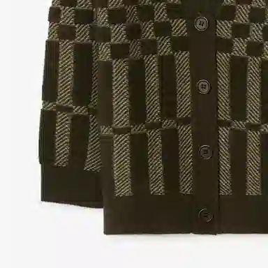 Burberry FW23 V