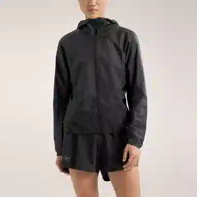 Arcteryx Norvan windshell logo