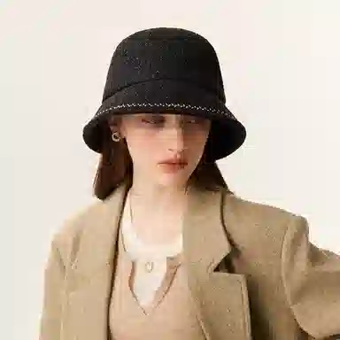 ELLE
