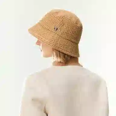 ELLE