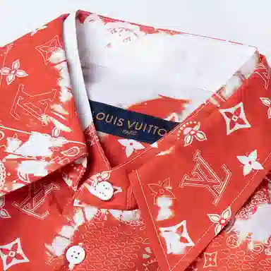 LOUIS VUITTON LV Logo