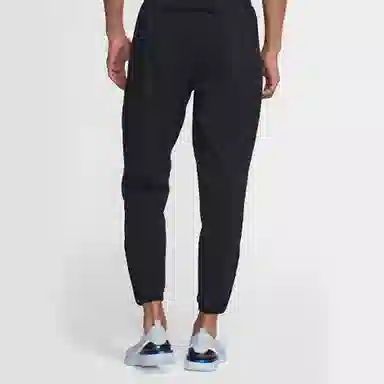 Nike Essential