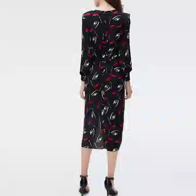 DIANE VON FURSTENBERG V