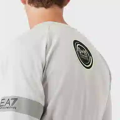 EMPORIO ARMANI EA7 LogoT