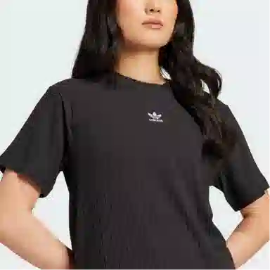 adidas originals ESSENTIALS T