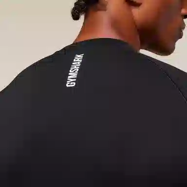 GYMSHARK T