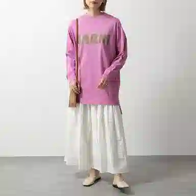 MARNI T