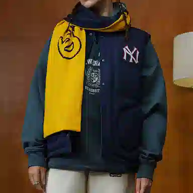 New Era FW23 Logo Vest Navy