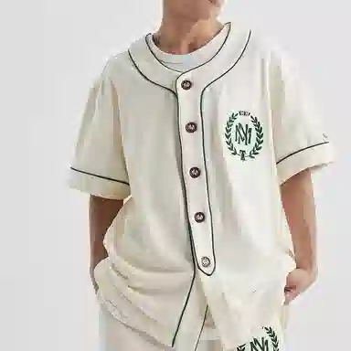 Mitchell Ness T