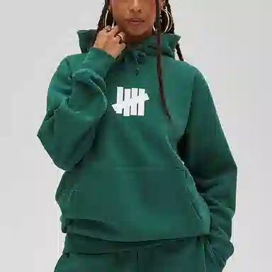 UNDEFEATED FW23 Logo