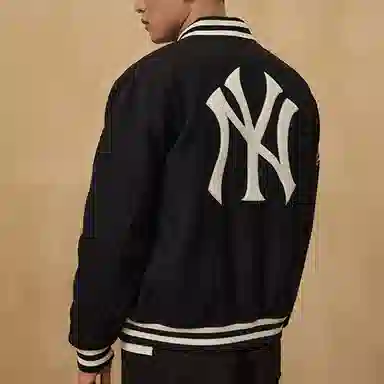 New Era x MLB Yankees Navy Jacket