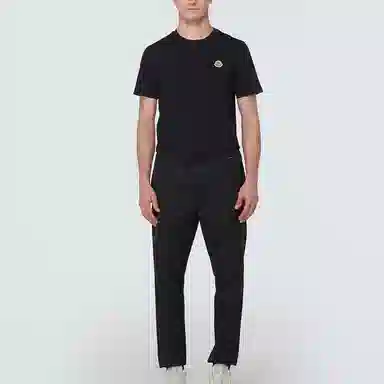 Moncler T 3