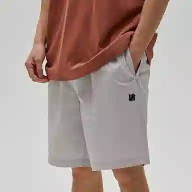 UNDEFEATED Classic Logo Shorts