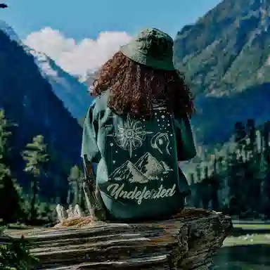 UNDEFEATED Climbing Series T-Shirt