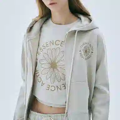 MARDI MERCREDI ACTIF T-SHIRT ACTIF EMBLEM_OATMEAL BEIGE SS25T