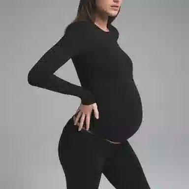 SKIMS SS25 COTTON JERSEY MATERNITY LONG SLEEVE T-SHIRT T