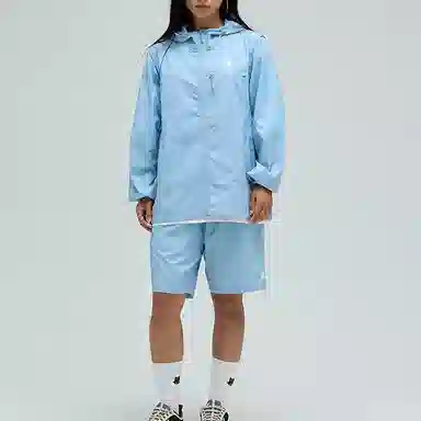 UNDEFEATED SS25