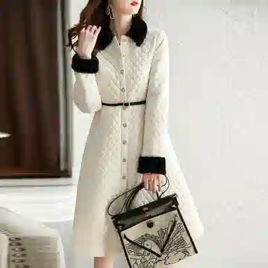 【dme】 纯色菱格法式收腰长袖连衣裙 本白