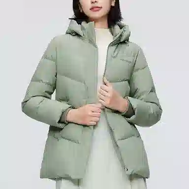 波司登 纯色简约可脱卸帽休闲羽绒服 女款