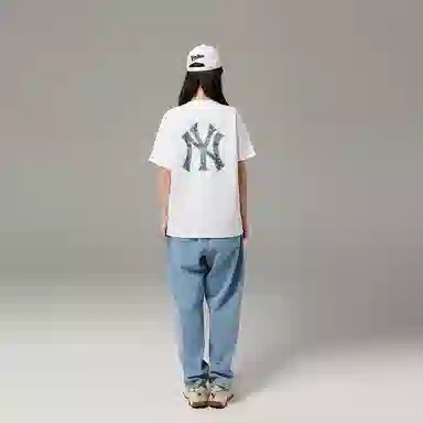 New Era MLB Logo Print T-Shirt