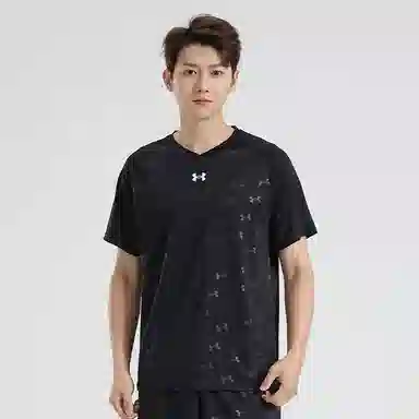 Under Armour T