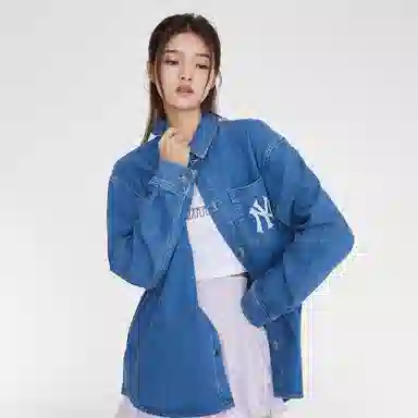 MLB Yankees Logo Denim Shirt