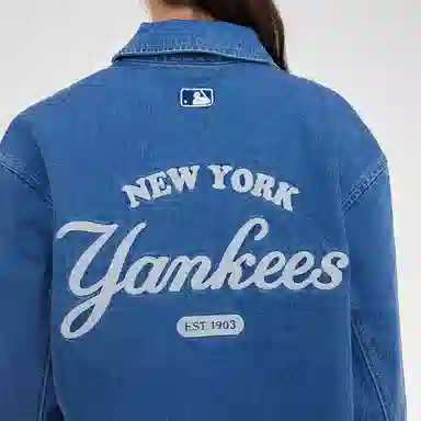 MLB Yankees Logo Denim Shirt