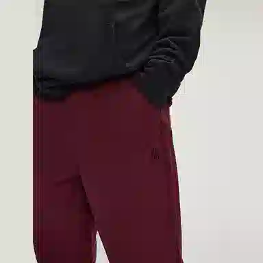 UNDEFEATED FW23 Logo