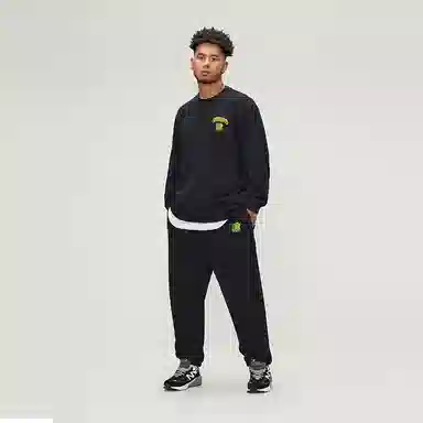 UNDEFEATED FW23 T