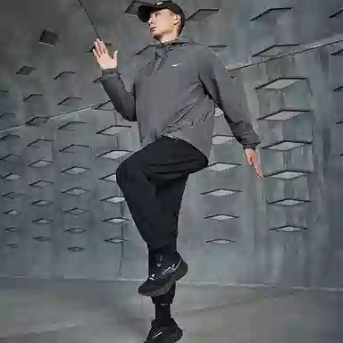 鸿星尔克 山系户外防泼水休闲徒步登山运动骑行连帽风衣夹克外套 男女同款 深灰