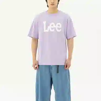 Lee T