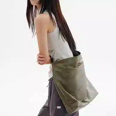 Crying Center PU Tote