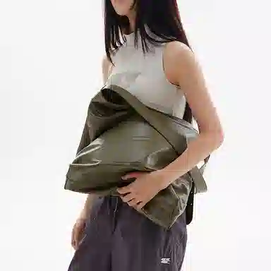 Crying Center PU Tote