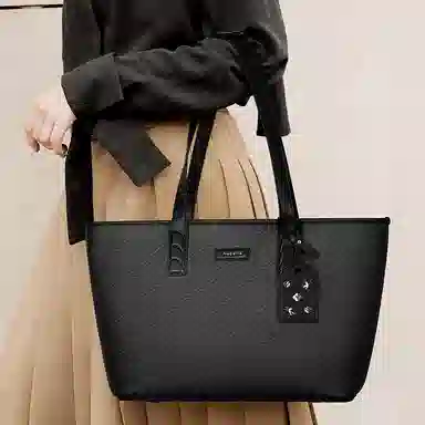 NUCELLE PVC