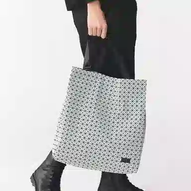 ISSEY MIYAKE CART S Tote