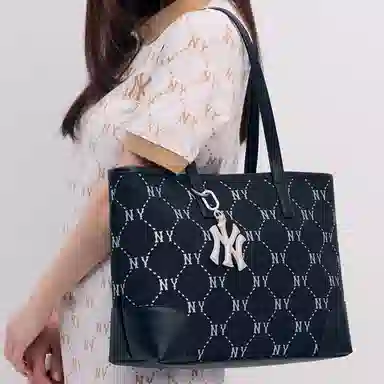 MLB Yankees Tote Bag Black