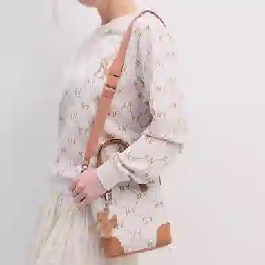 MLB Cream Shoulder Bag