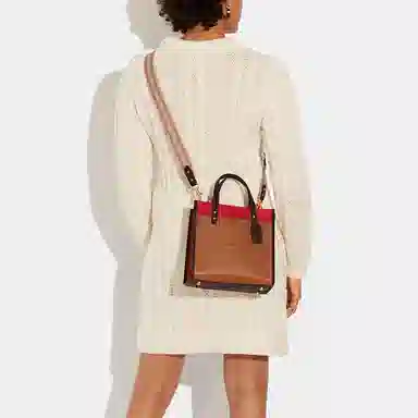 COACH Field 22 LogoTote