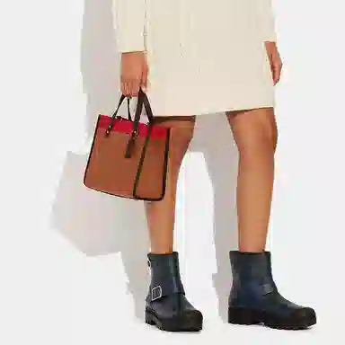 COACH Field 22 LogoTote
