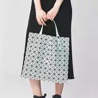 ISSEY MIYAKE Prism Polarization Tote